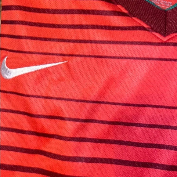 NWOT 2014 Portugal World Cup Jersey - Picture 3 of 8